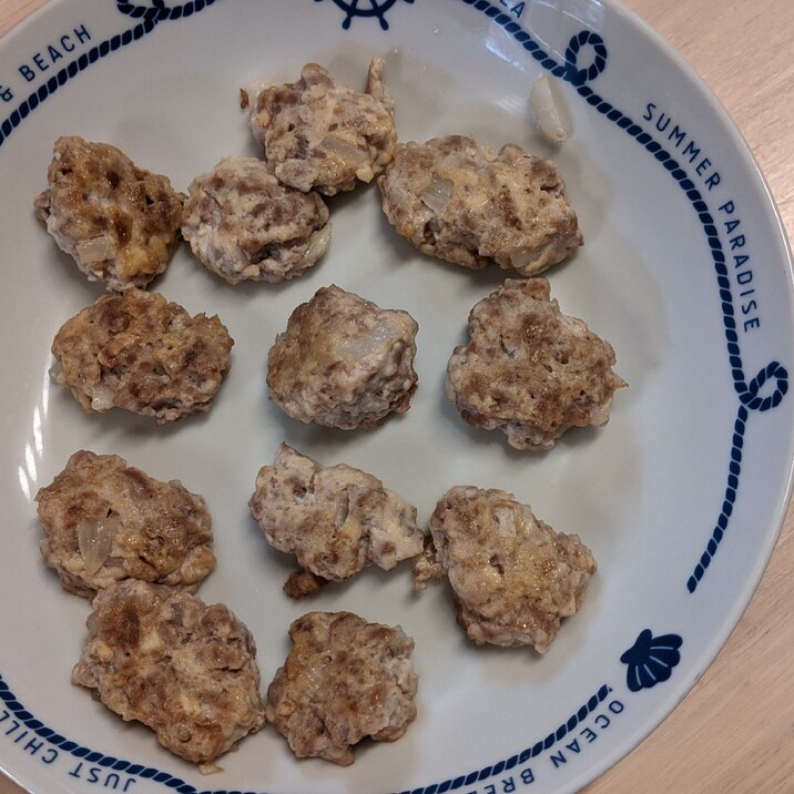 離乳食11ヶ月 フワフワハンバーグ レシピ 作り方 By 1児のママ 楽天レシピ 離乳食11ヶ月 フワフワハンバーグ レシピ 作り方 By 1児のママ 楽天レシピ